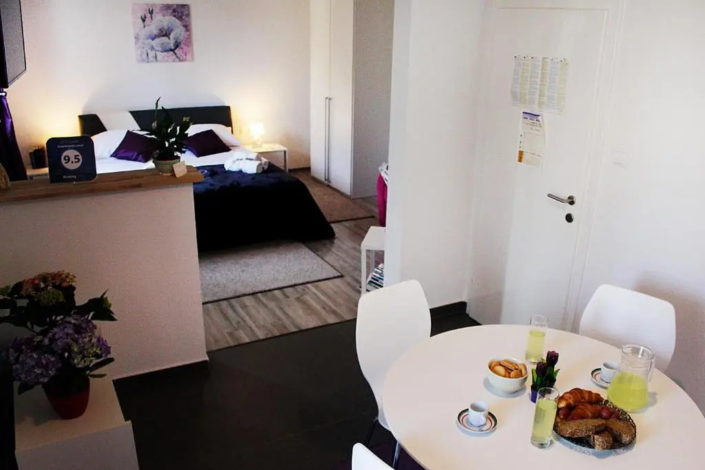 Apartments Lavel