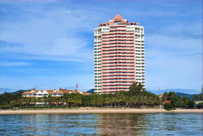 Springfield Beach Resort