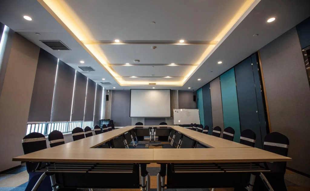 Holiday Inn Express Luoyang Xiyuan