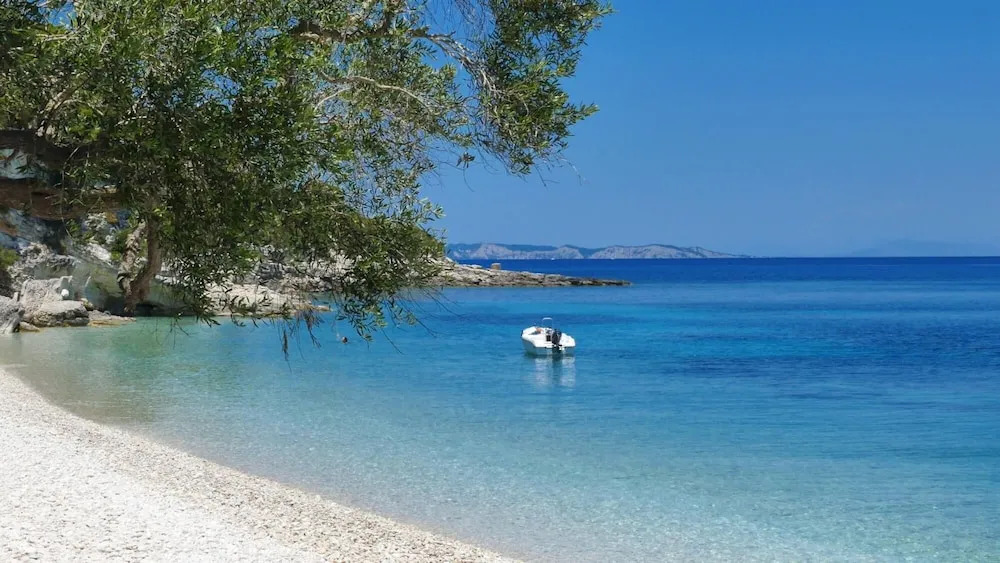 Monodendri Blue in Paxi