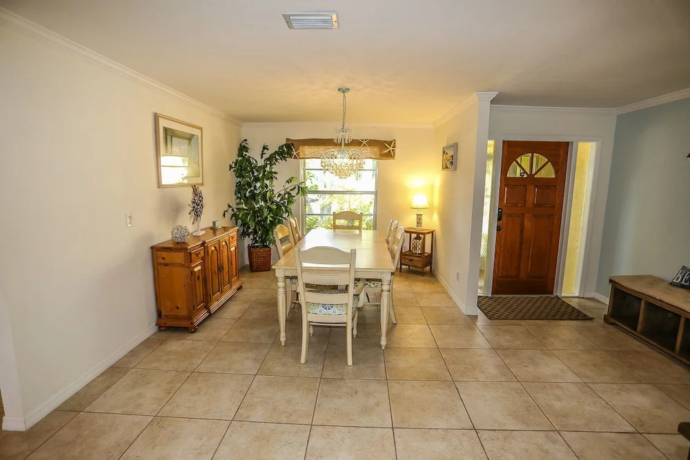 5150 Williams Drive