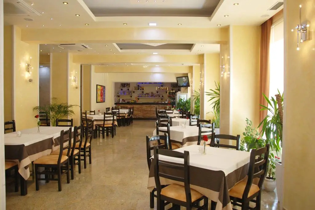 Hotel Gega