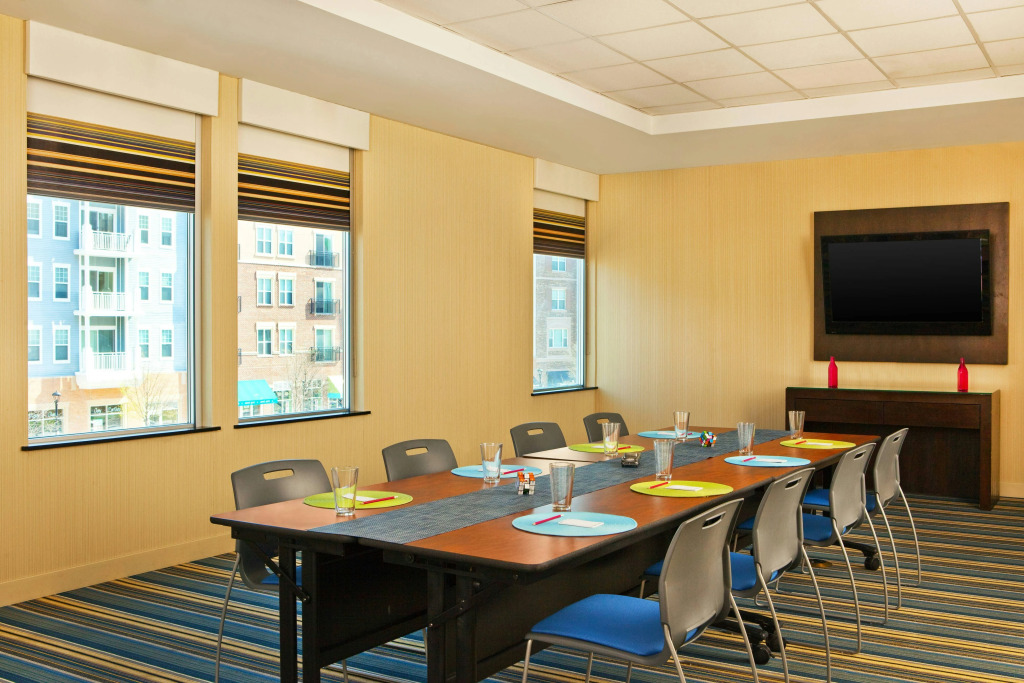Aloft by Marriott Richmond West Short Pump