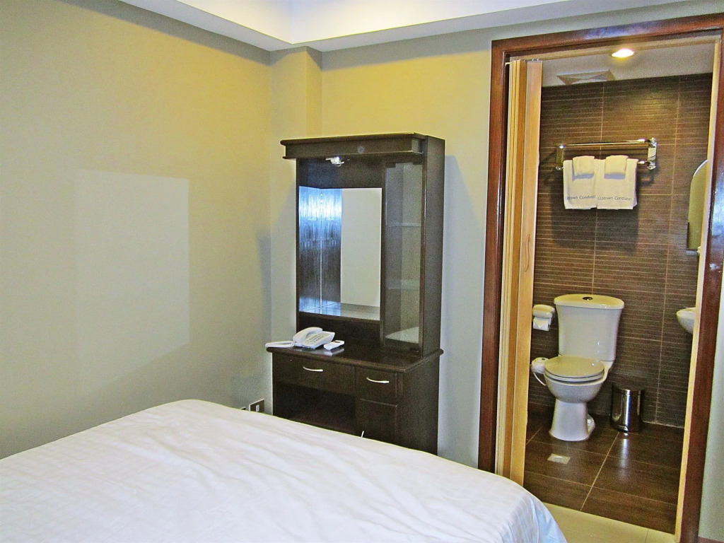 Uptown Condotel