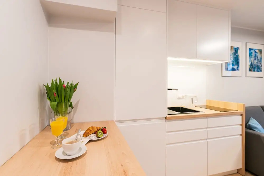 Q17 Apartments Rynek