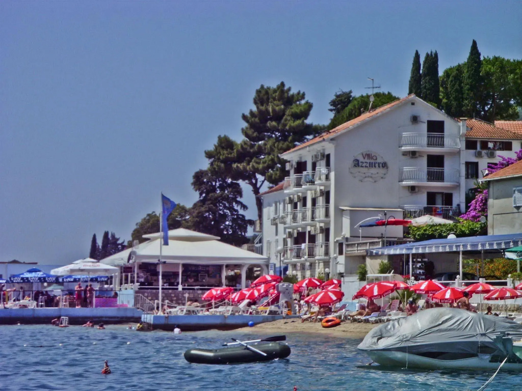 Hotel Azzurro