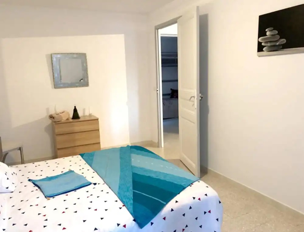 Apartment With 2 Bedrooms in Saint-raphaël, With Wifi - 5 km From the