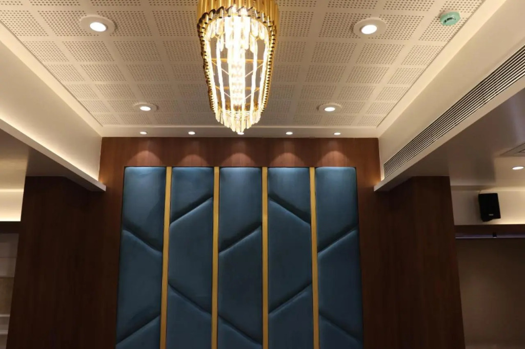 Hotel Golden Nest - Thane