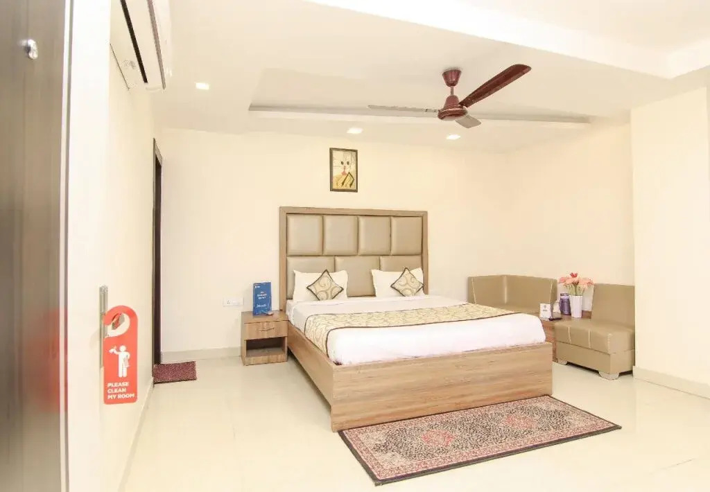 Hotel Pushpanjali By OYO Rooms