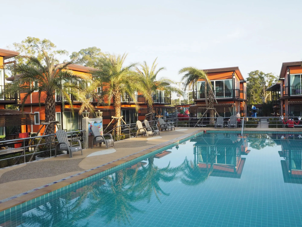 OYO 755 Rattana Resort