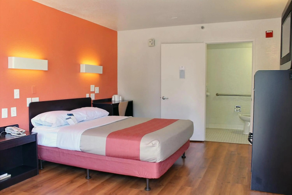 Motel 6-San Luis Obispo, CA - South