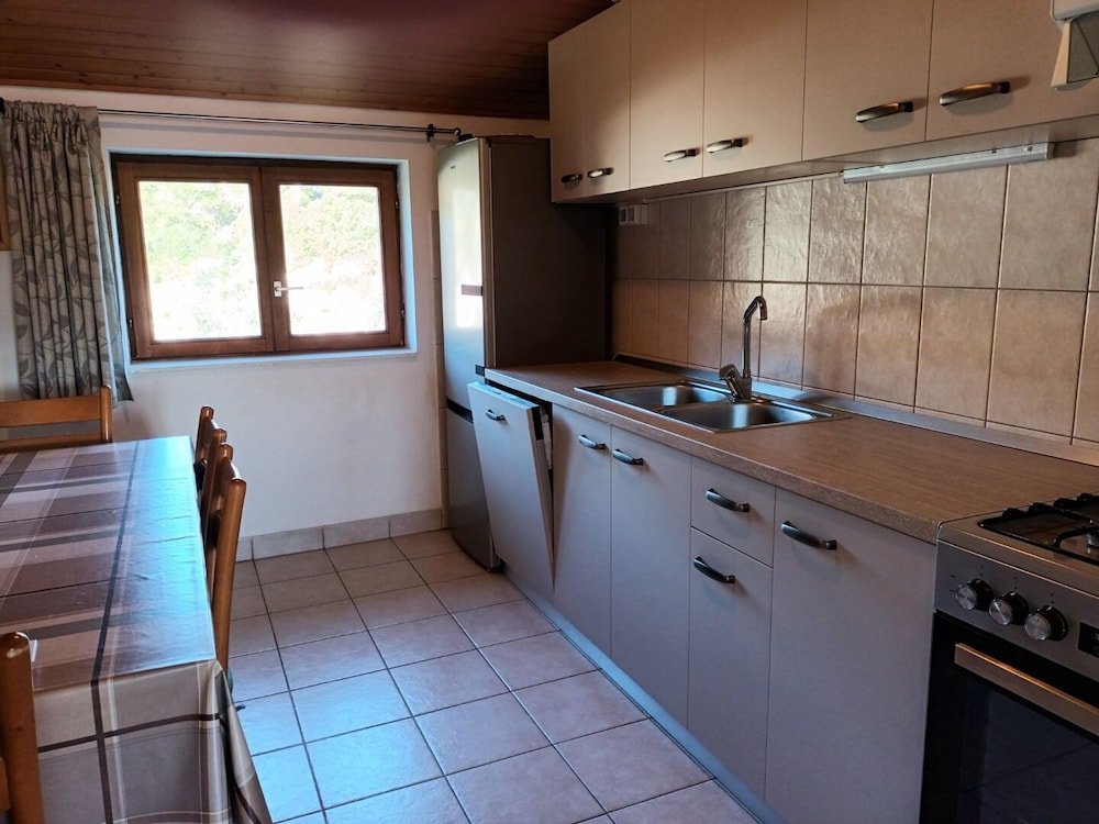 Apartments Ivo