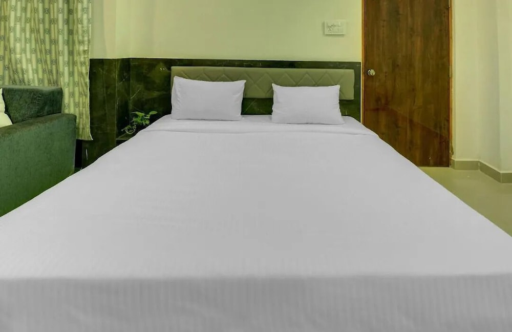 Sharans Inn Gandimisamma
