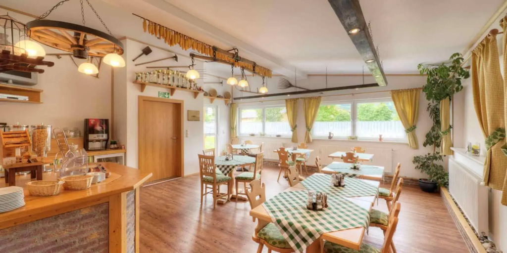 Alpenstern rooms & suites