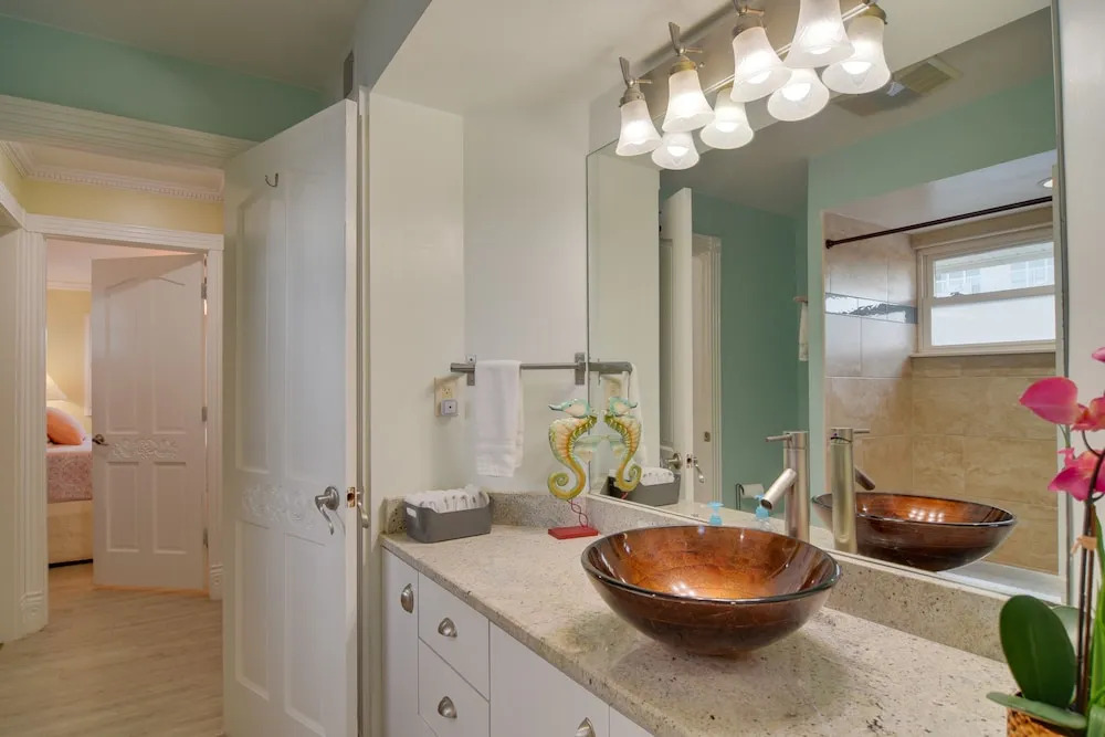White Sands Retreat - 4 Bedroom White Sands House - BTR 65037