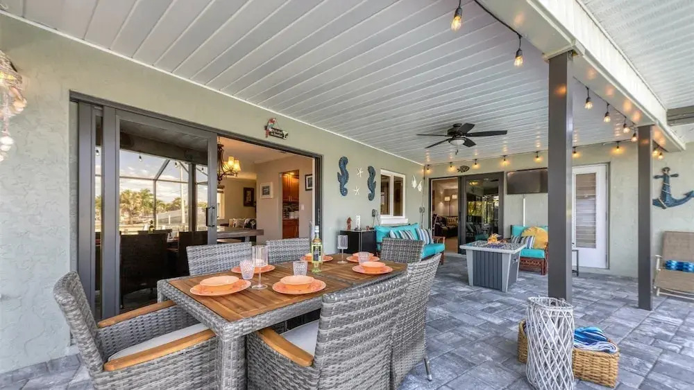 The Canal House Of Punta Gorda Isles, Pool, Pet Friendly, Kayaks, Bikes 3 Bedroom Home