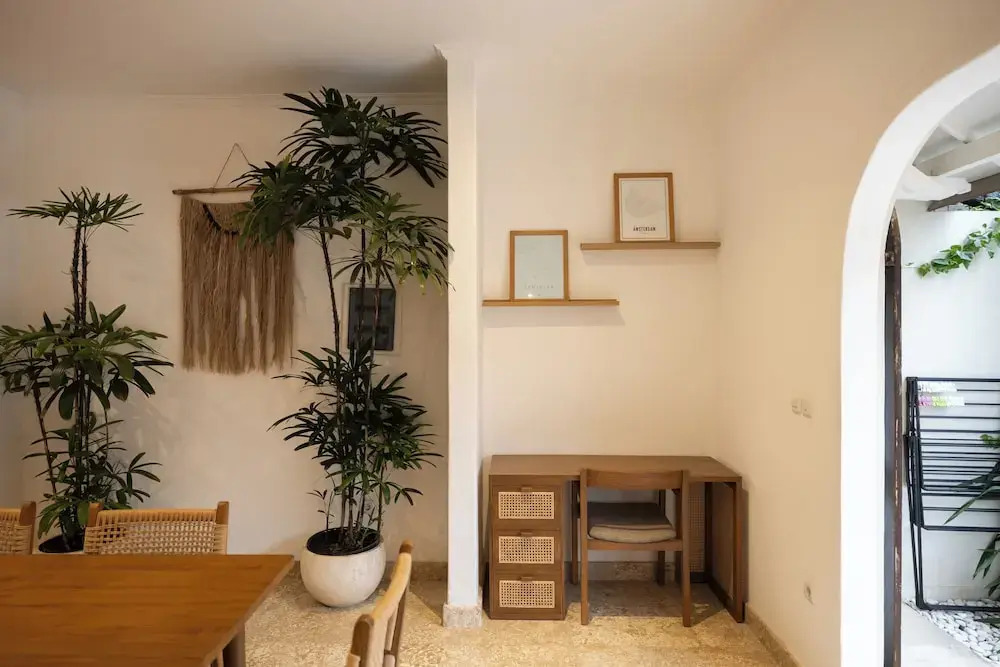 Charming Two Bedroom Villa Near Seminyak Beach