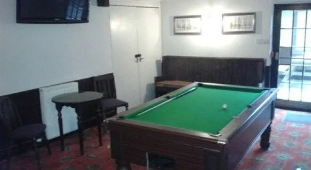 Llanerch Inn