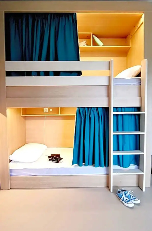 LEtape du Mont, Family Hostel