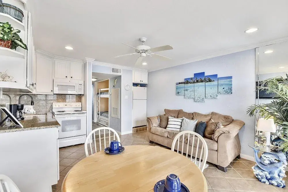 Seascape 1320 - 1 Br Condo