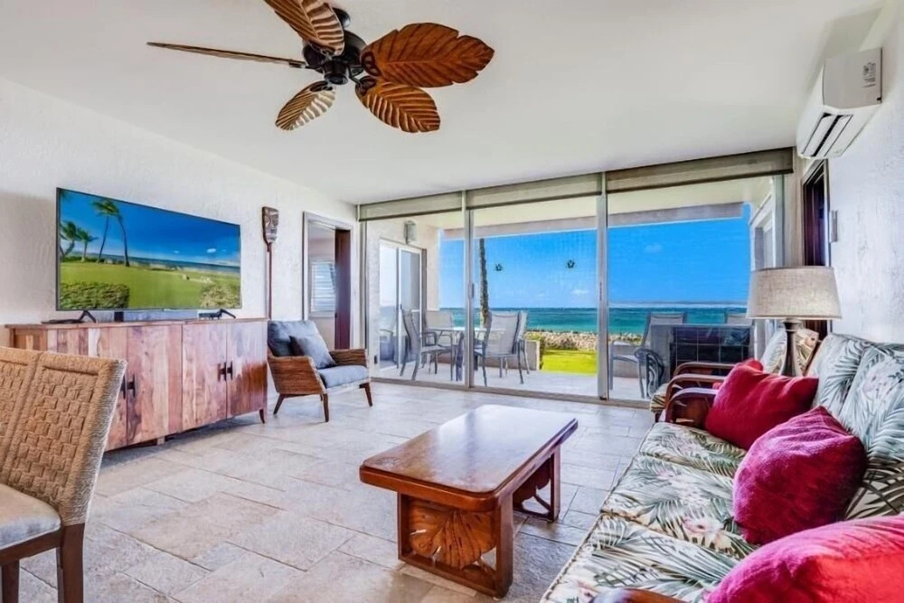 Menehune Shores, #115^ 3 Bedroom Condo by RedAwning