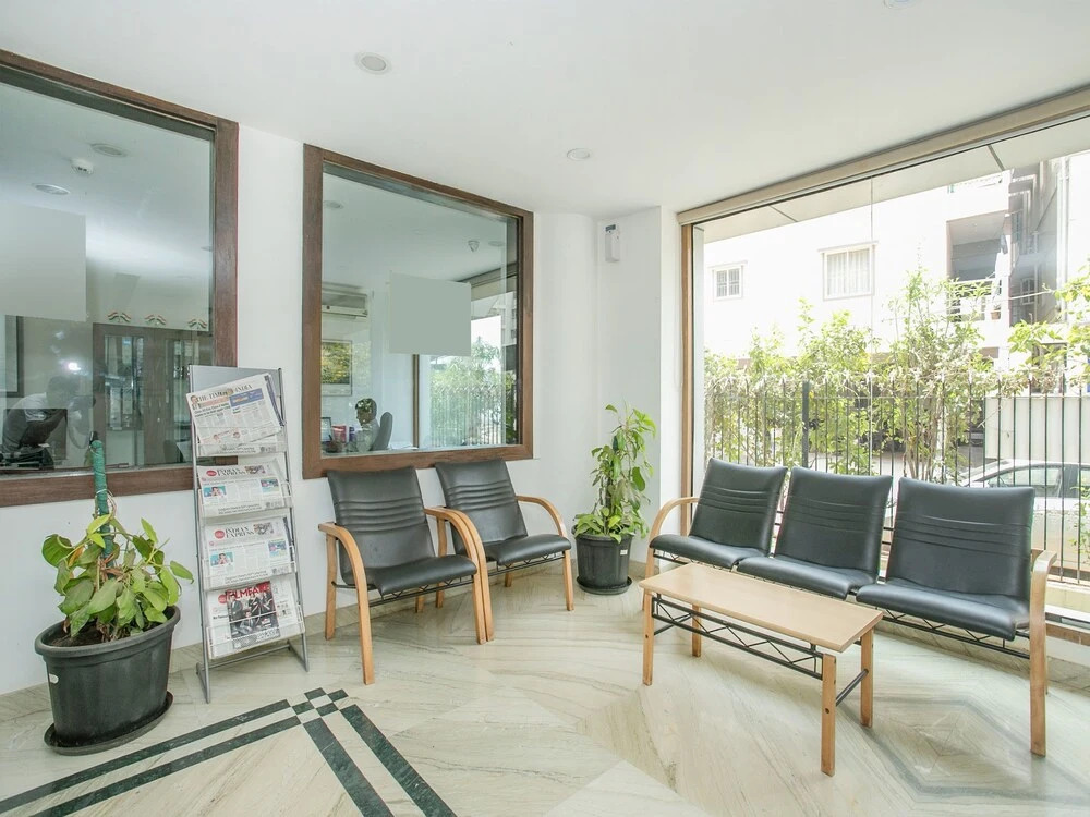 OYO 1350 Hotel Sherwood Suites-2