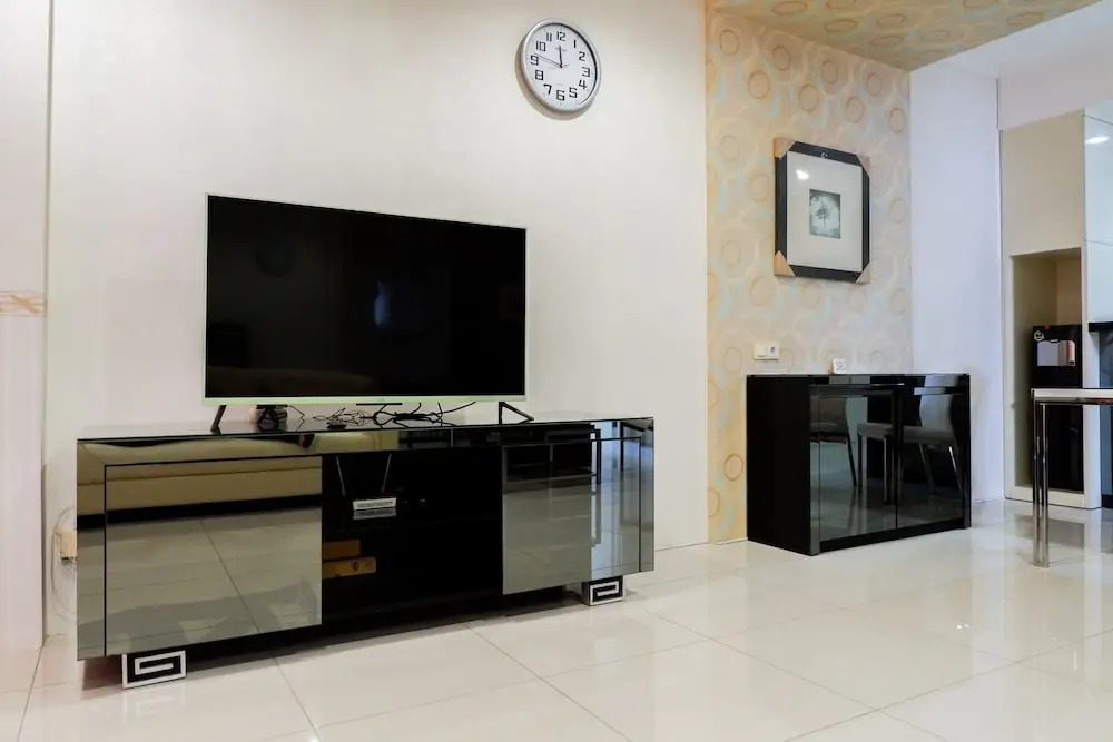 Exclusive 2BR The Via & The Vue Apartment Ciputra World By Travelio