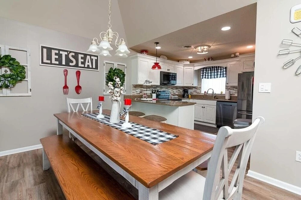 Whispering Pines 654