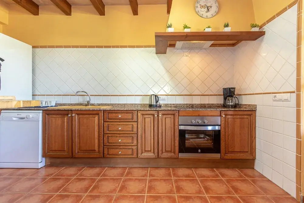 Villa in Alcudia With Private Pool & Terrace