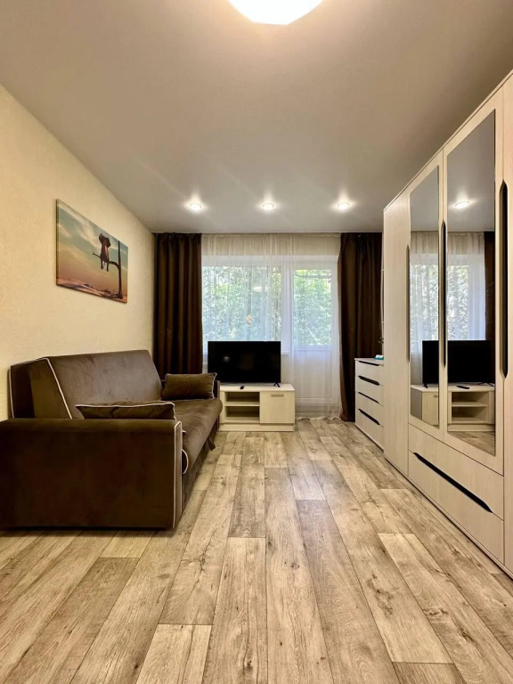 EasyRent на улице Георгия Димитрова 60