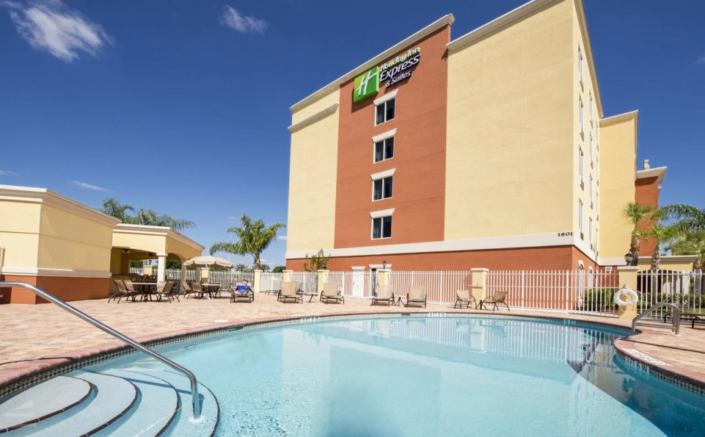 Holiday Inn Express Hotel & Suites Port St. Lucie West by IHG