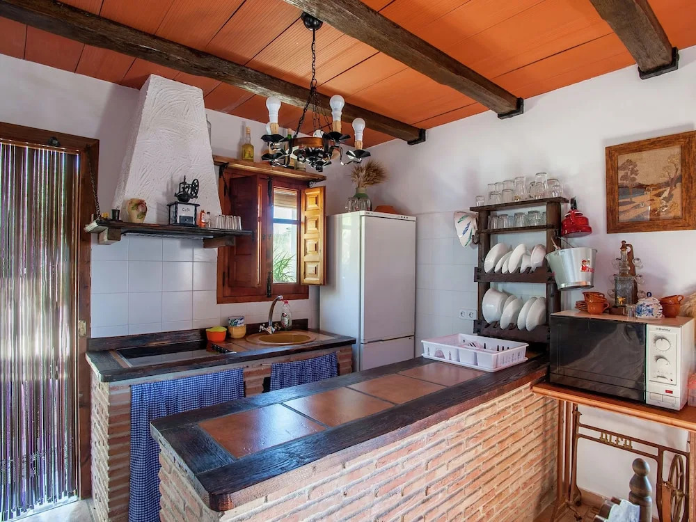 Pool Getaway Near Antequera