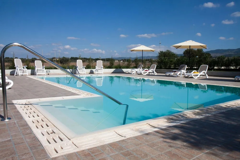 Serravalle Relais & Country Villa with private pool - Esclusive use