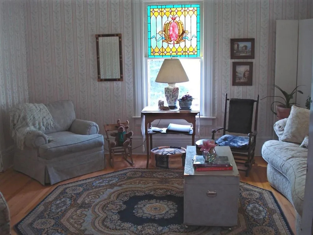 Estabrook House