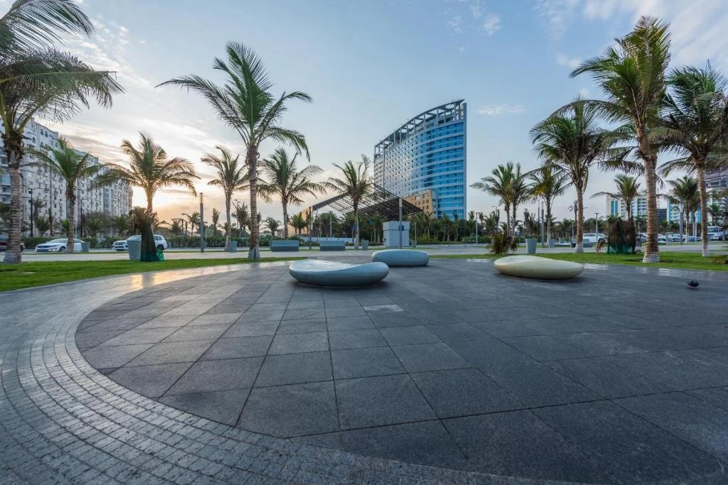 Seafront Luxury Suites