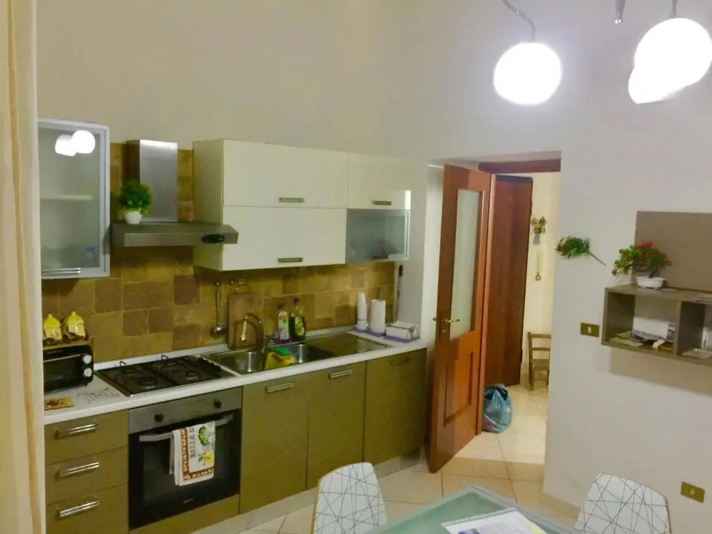 Miseria E Nobilta Apartment