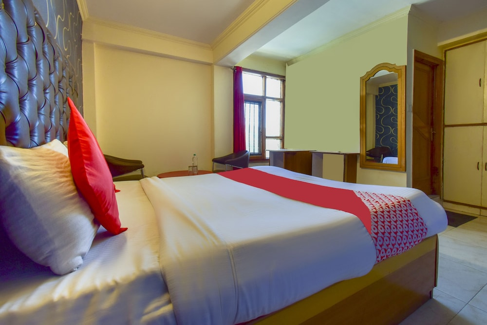 Hotel Majestic Grand