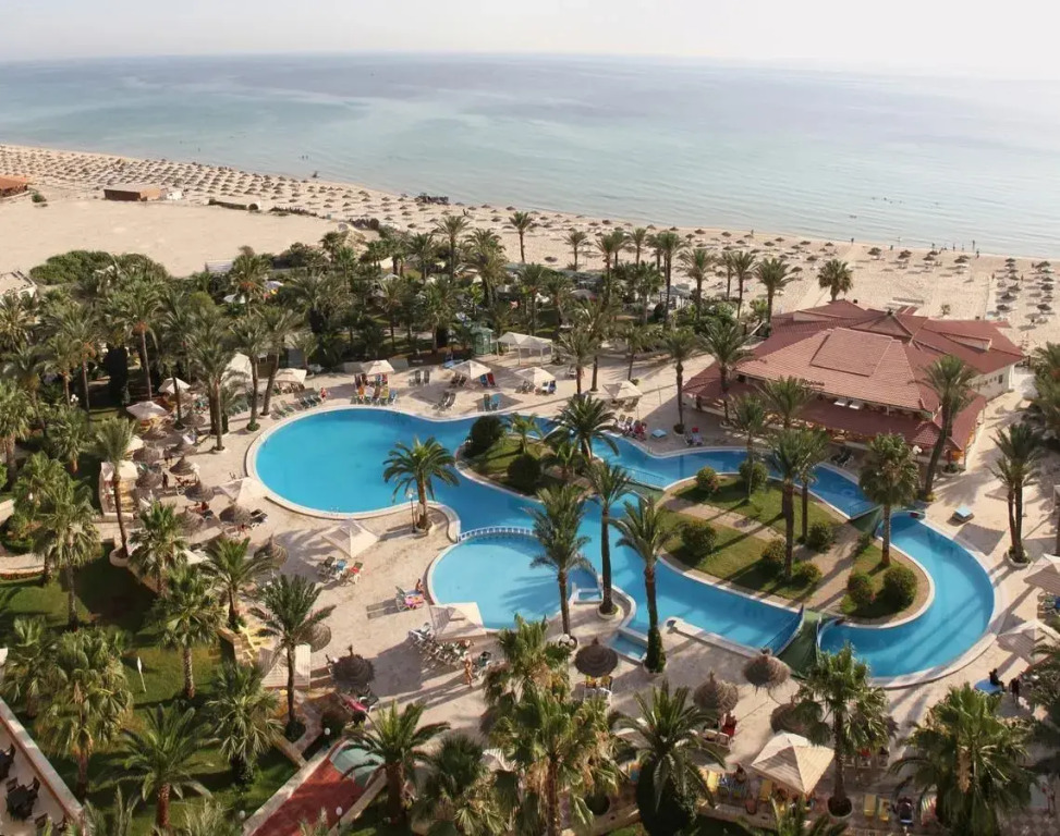 Курортный отель Riadh Palms Resort & Spa