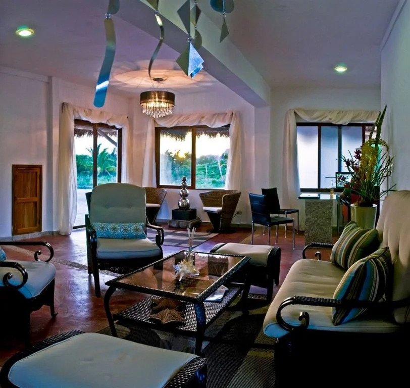 Elements Holbox