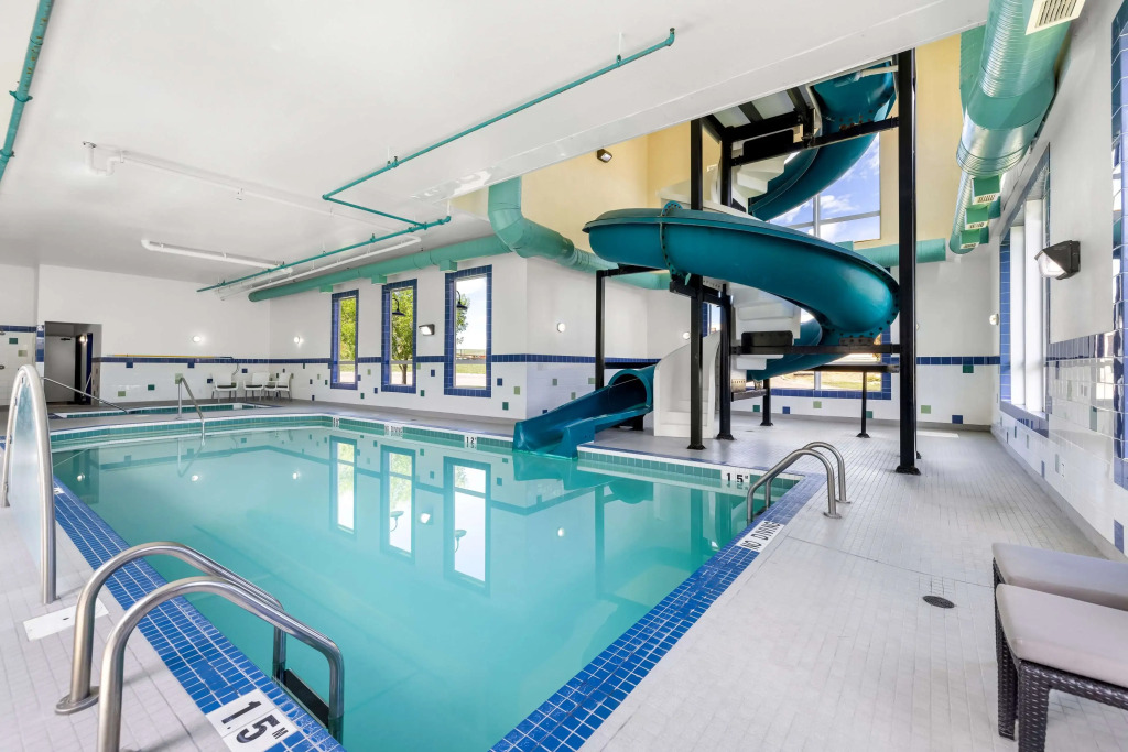 SureStay Plus Hotel by Best Western Drumheller