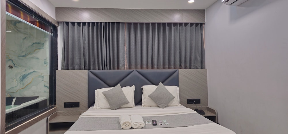 Hotel HR King