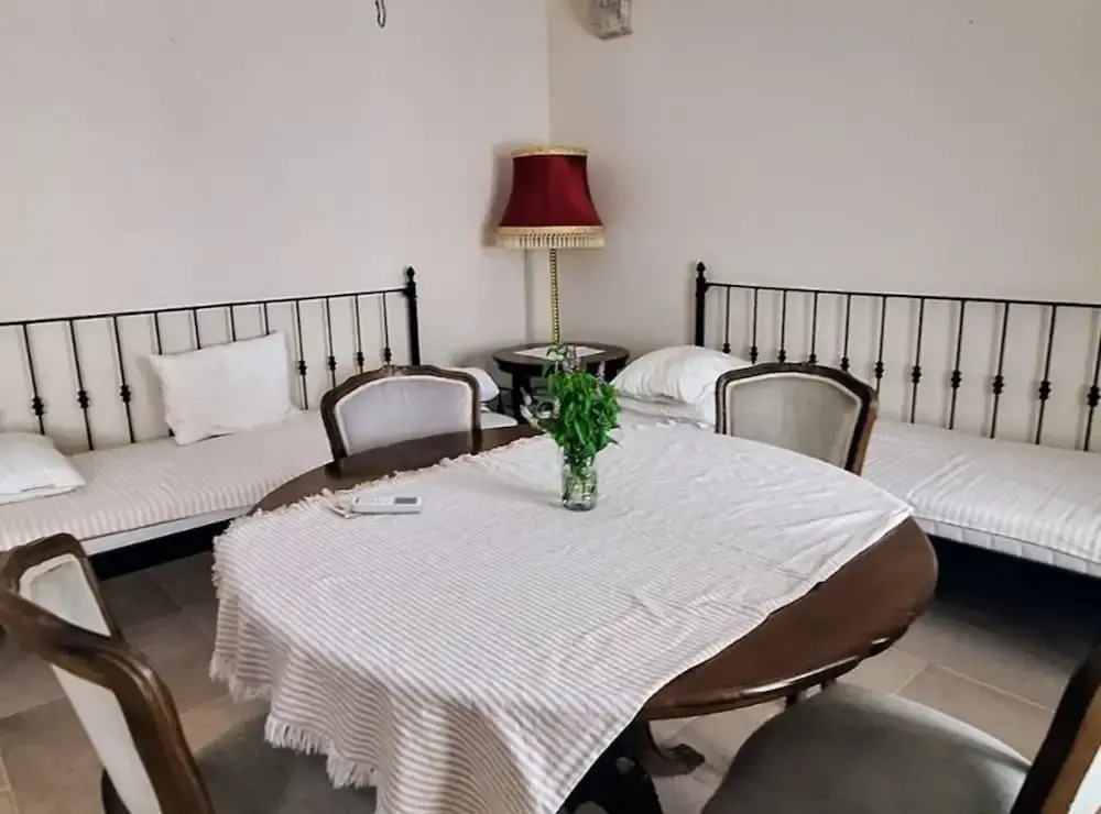 La Casa Nostra Apartments