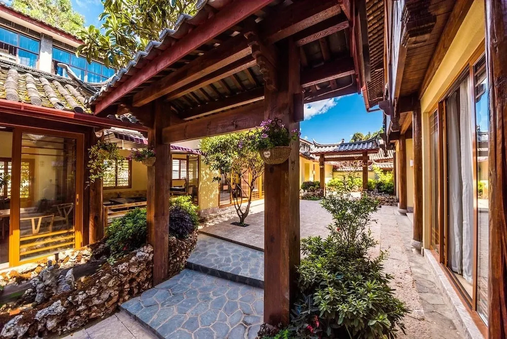 Lijiang Moreline Lodge