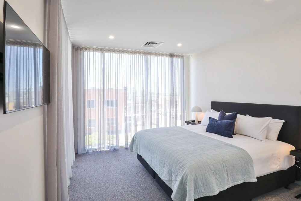 Indulge Apartments - City View Penthouses