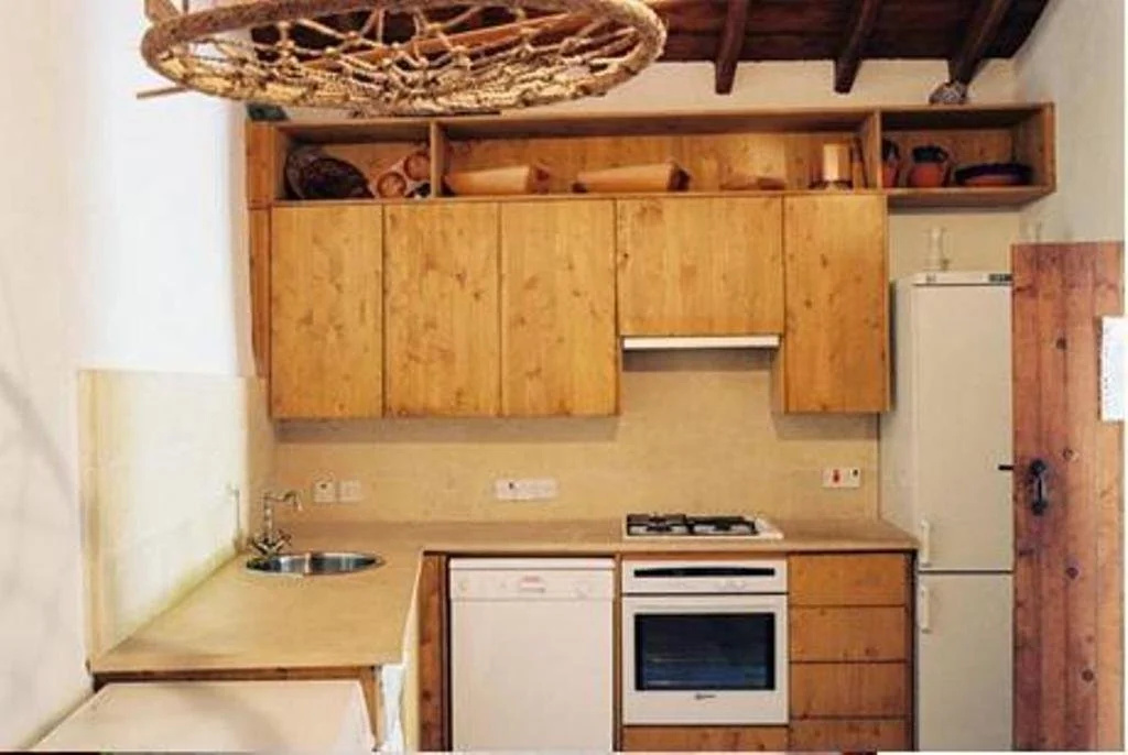 Agios Theodoros Cottage