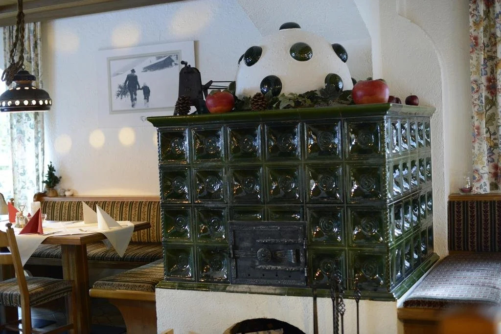 Gasthof Restaurant Pizzeria Enzian - Sommerbergbahnen inklusive