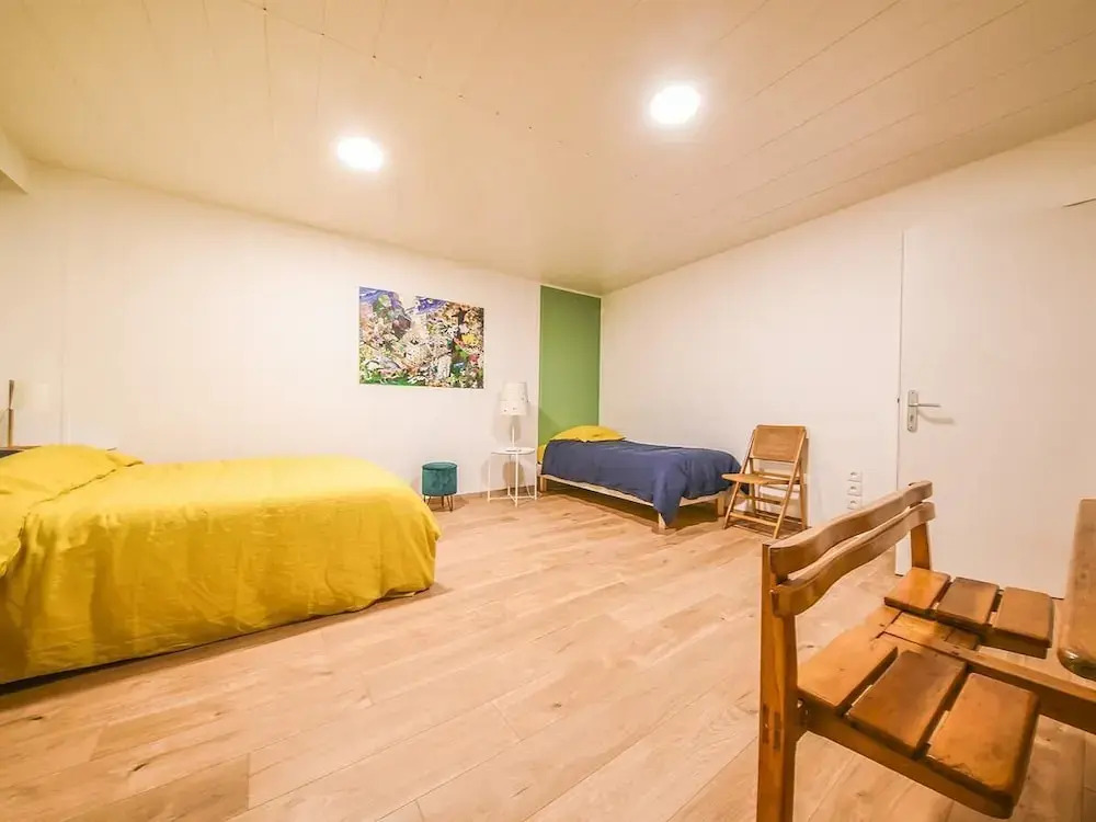 Flow Hostel