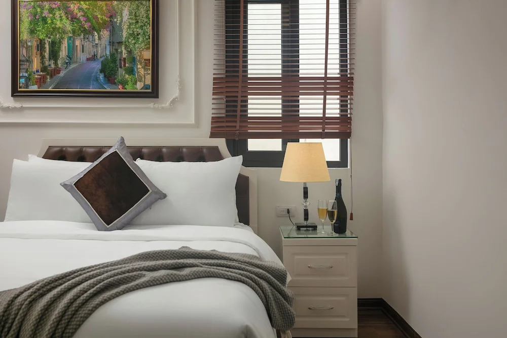 TrangTrang Luxury Hotel