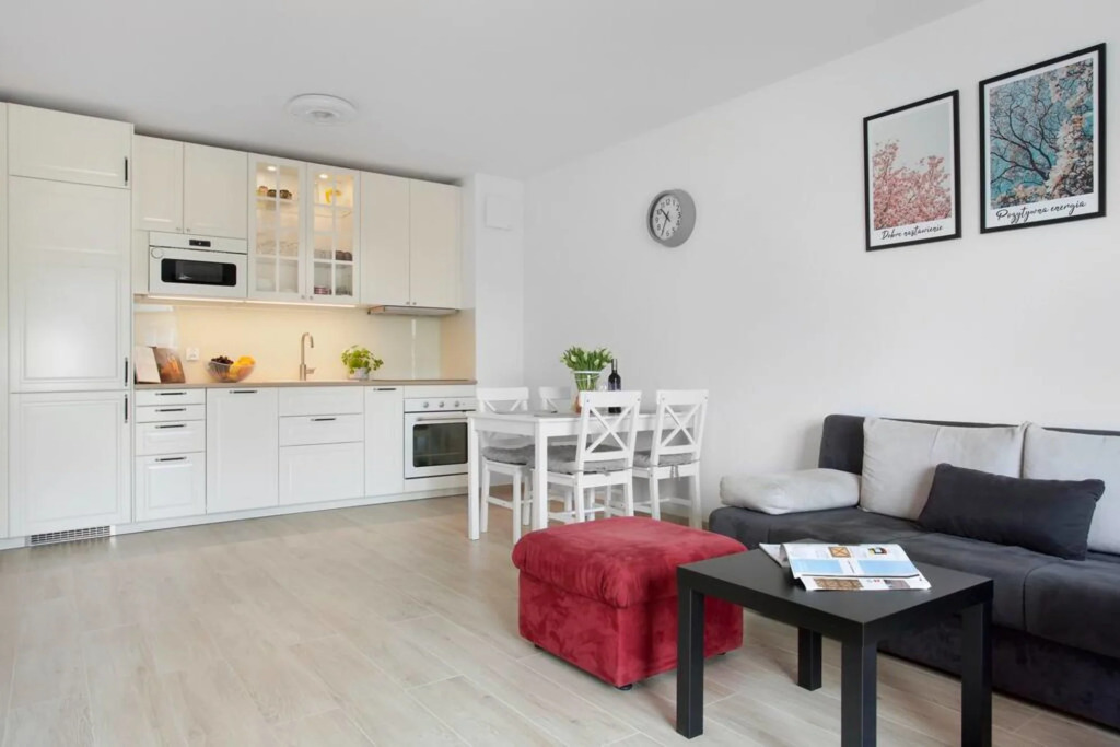 Family apartment near Beachside