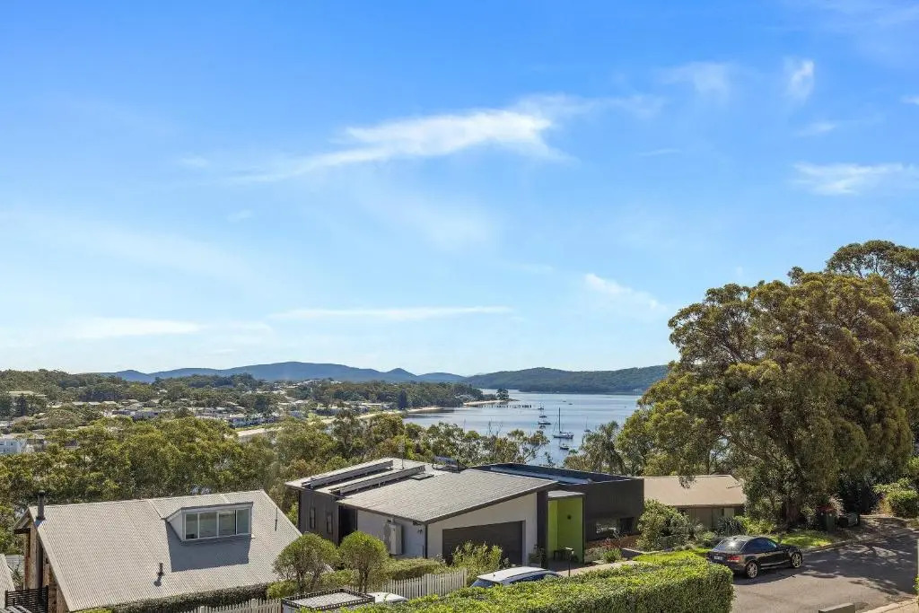 Coastal Charm 24A